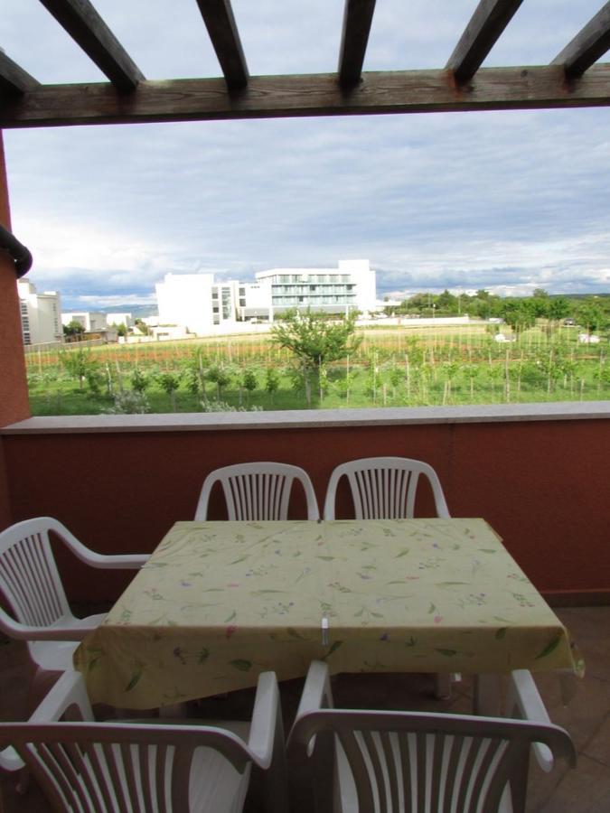 Apartments Monte Rosso Savudrija Bagian luar foto