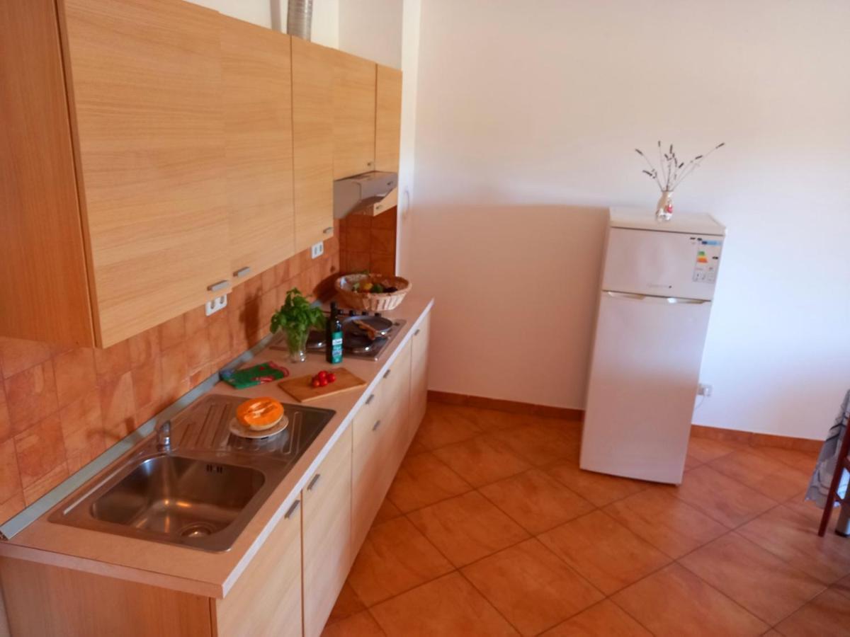 Apartments Monte Rosso Savudrija Bagian luar foto